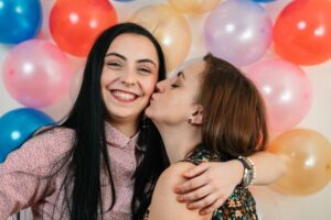 Frases de Feliz Aniversário para Irmã: Amor, Emoção e Carinho