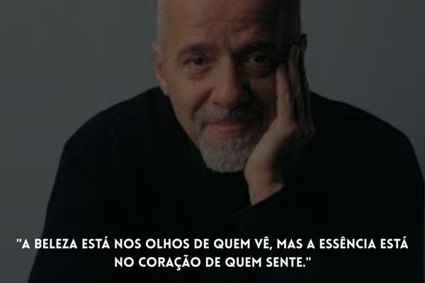 frases paulo coelho paulo coelho com mão no rosto sentado