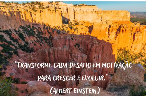 frase de motivação montanhas com pouco de sol e sombra