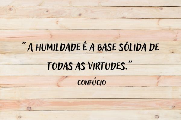 quadro de madeira com frase