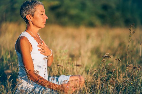 energia vibracional meditação Energia Vibracional: 7 Passos Científicos e Práticos pra Aumentar sua Energia