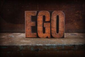 Mecanismos de Defesa do Ego: Como a Mente Nos Protege da Dor