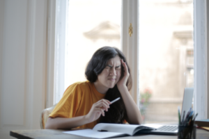 Gestão de Estresse para Estudantes Universitários: Dicas Práticas