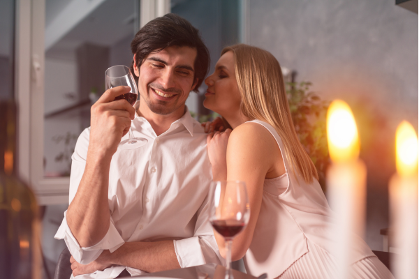 Como Conquistar uma Mulher: Como Criar Conexão e Interesse de Forma Natural
