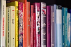 30 Autores Famosos que Influenciaram o Pensamento Humano