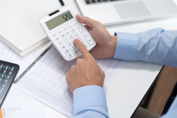 Como Investir Ganhando Pouco (Guia Realista Para Começar do Zero)
