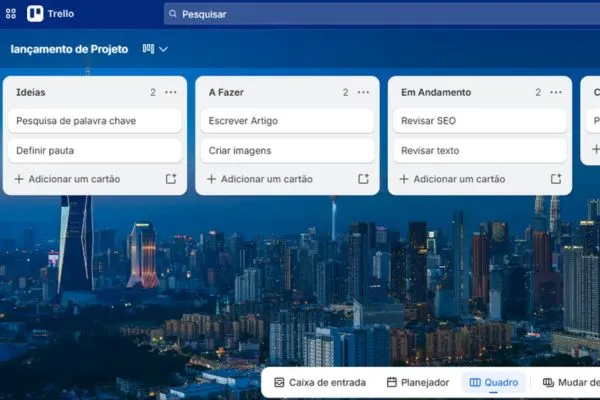 Quadro Kanban do Trello mostrando um exemplo prático de como usar o Trello para organizar tarefas, projetos e fluxo de trabalho.